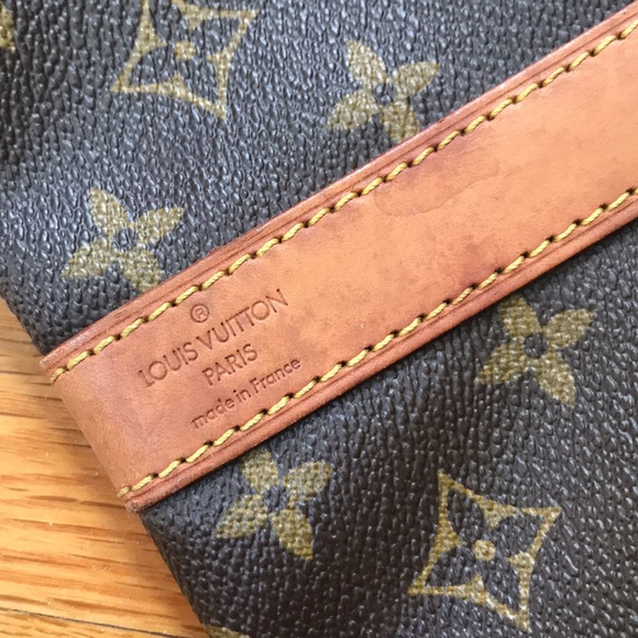 Louis Vuitton Monogram Keepall 60 - Picture 9 of 11